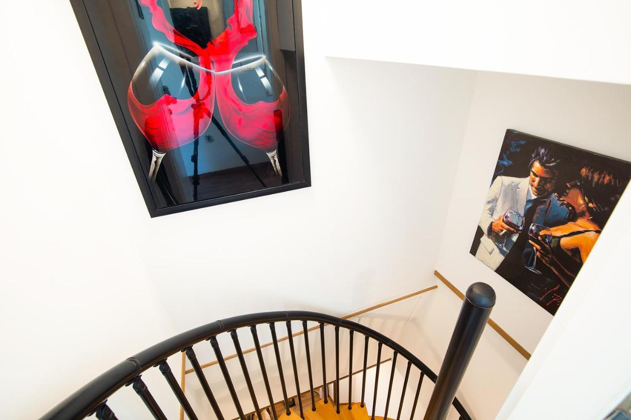 Domus Maximus Apartment Пула Екстериор снимка